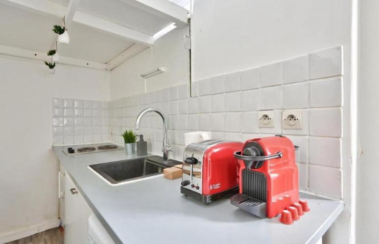 פריז Appartement Quartier Dans Le Marais Hotel De Ville מראה חיצוני תמונה